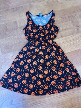 Hot Topic XS Orange & Black Pumpkin bat jackolantern Tank Dress